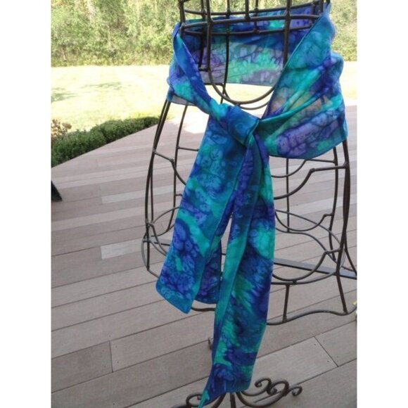 Vintage 1960's Scarf Blue Green Tie Dyed All Silk Handmade Hand Rolled Edges 56" - Picture 7 of 9